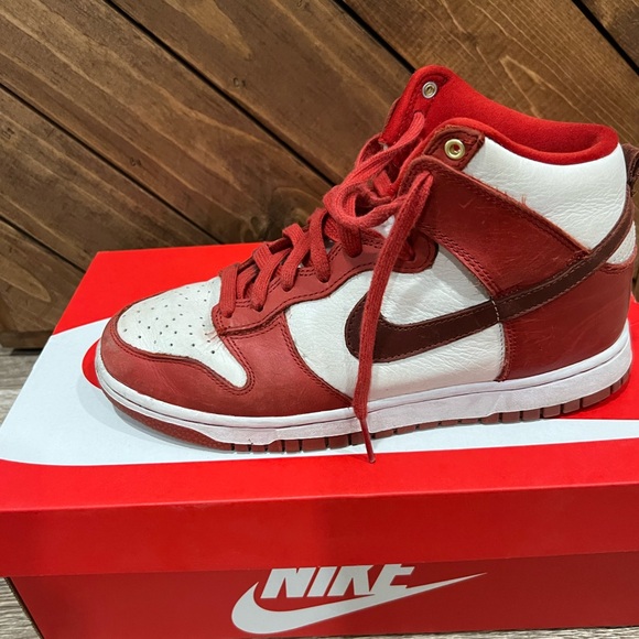 Nike Dunk High LXX Cinnabar Red White - Picture 9 of 12